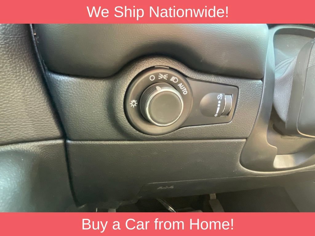 Used 2024 Dodge Durango R/T w/ Tow 'N Go Package AWD/4WD image 28
