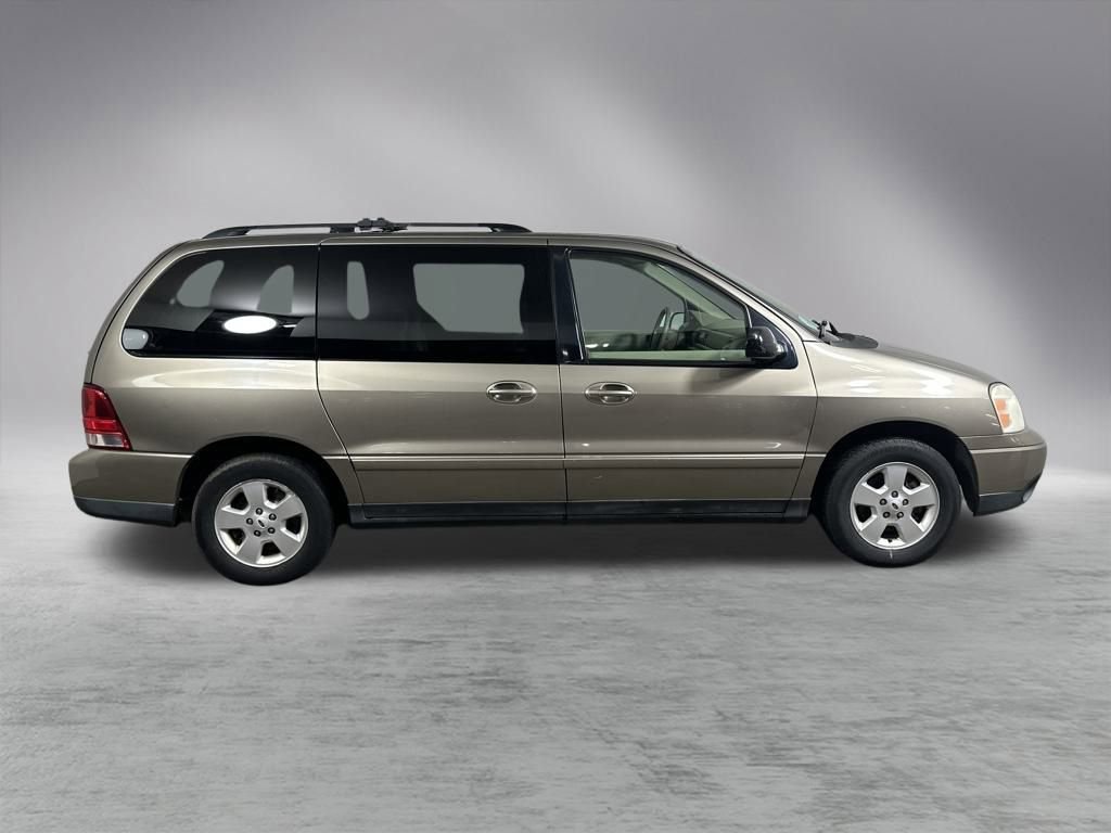 Used 2005 Ford Freestar SES image 12