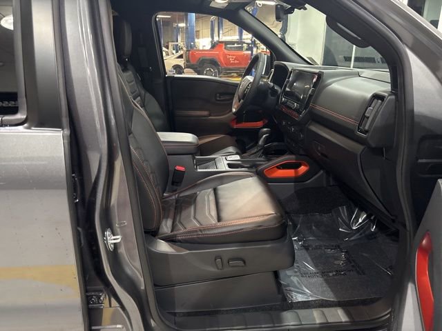 Used 2026 Nissan Frontier PRO-4X w/ Pro Premium Package image 31