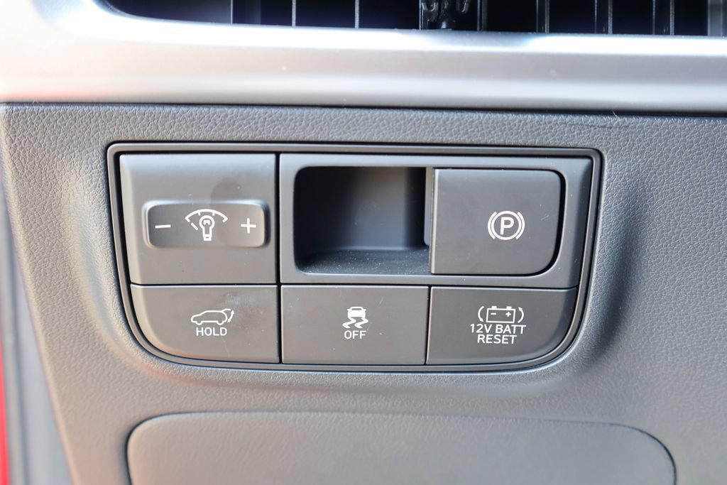Certified 2025 Hyundai Tucson Blue AWD/4WD image 18