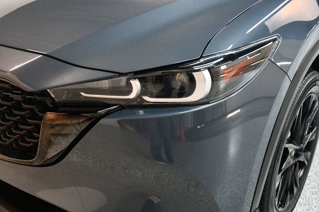 Used 2022 MAZDA CX-5 Carbon Edition image 12