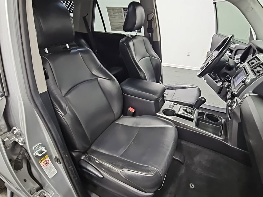 Used 2015 Toyota 4Runner SR5 RWD image 35