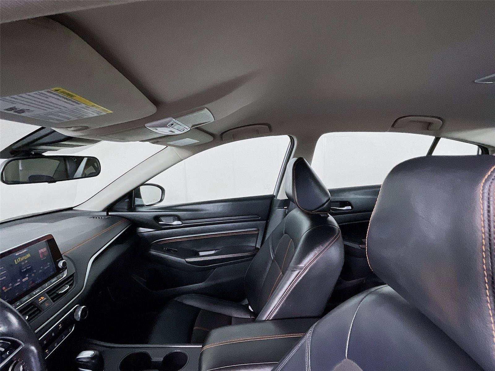 Used 2021 Nissan Altima 2.5 SR image 12