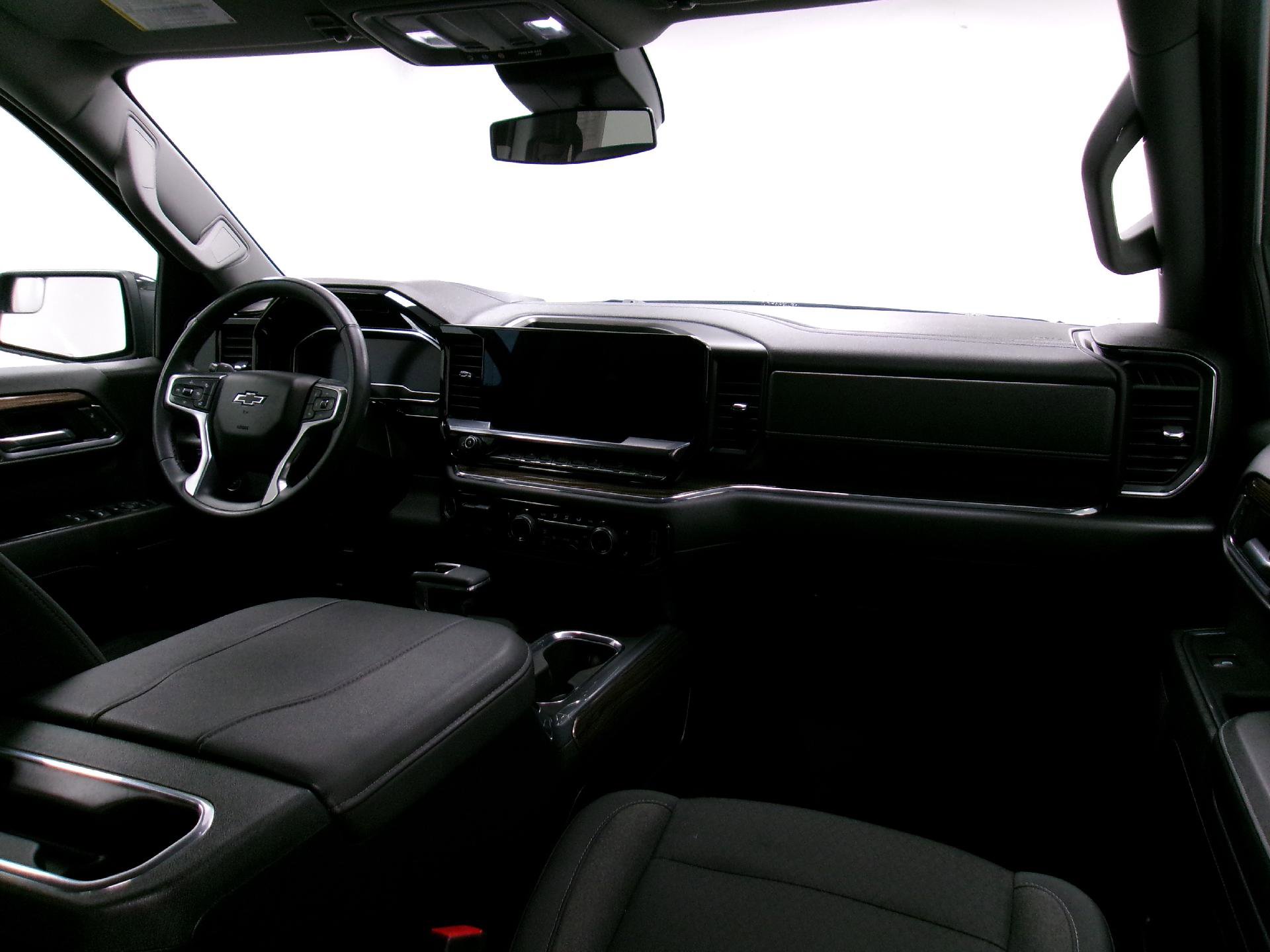 Certified 2023 Chevrolet Silverado 1500 RST image 3