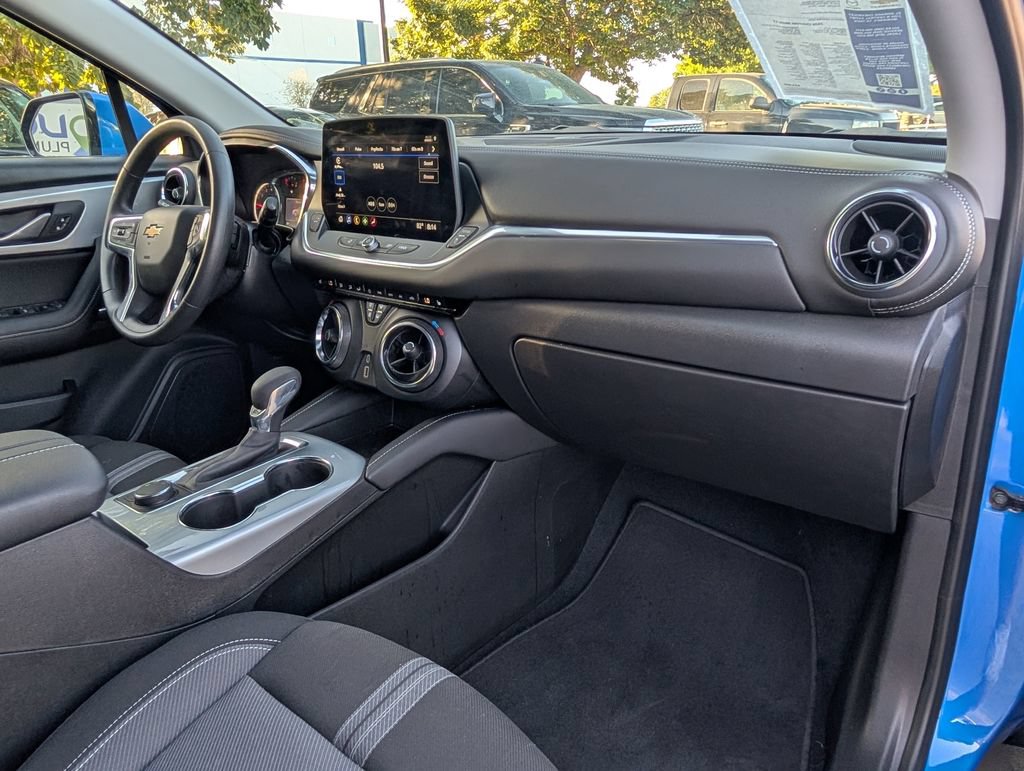 Used 2026 Chevrolet Blazer LT FWD image 21