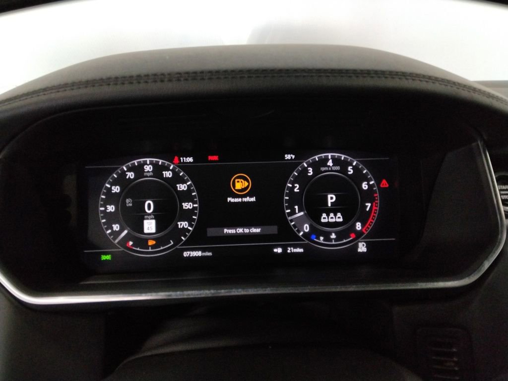 Used 2020 Land Rover Range Rover Long Wheelbase HSE image 18