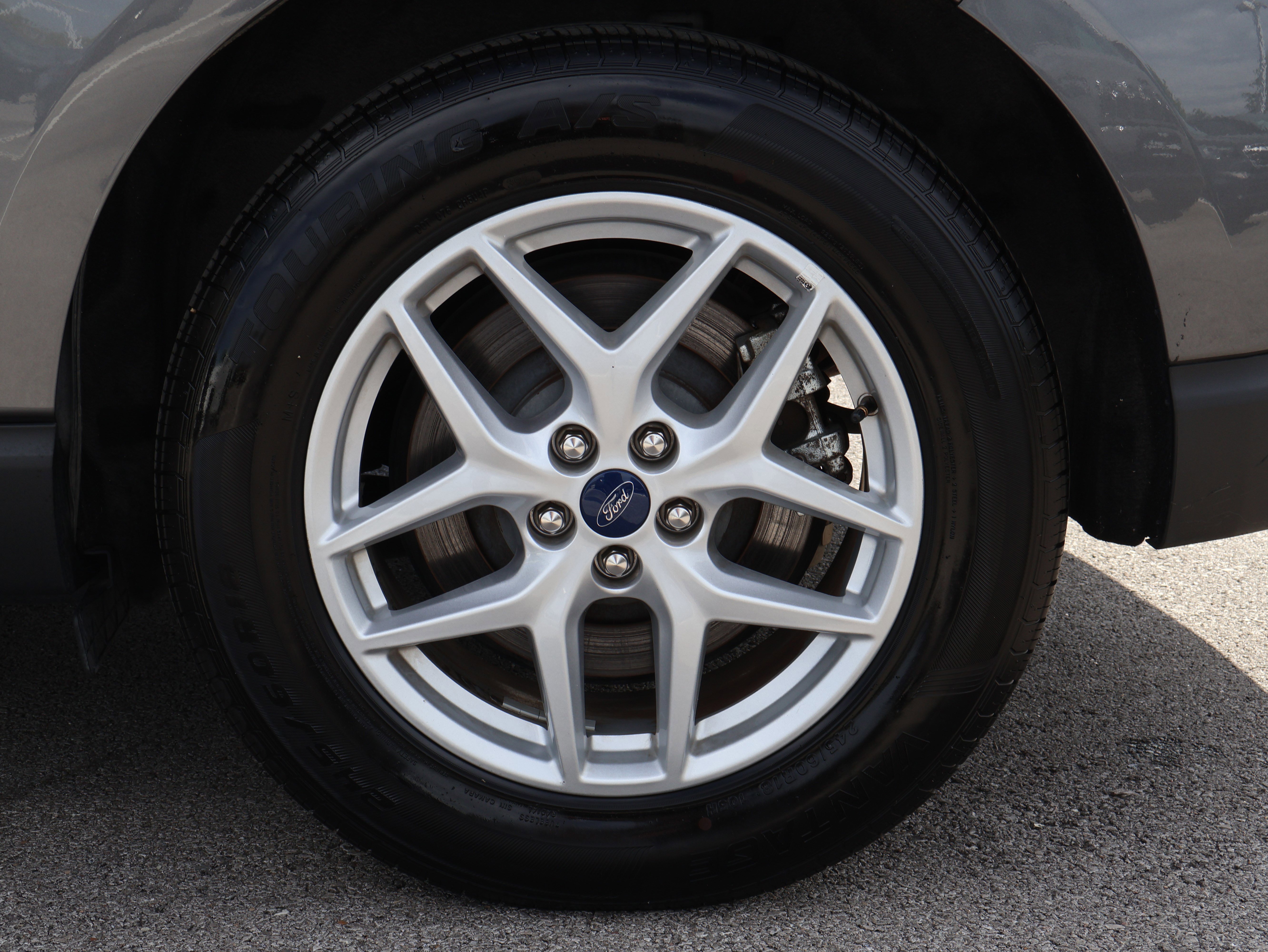 Used 2022 Ford Edge SEL image 43