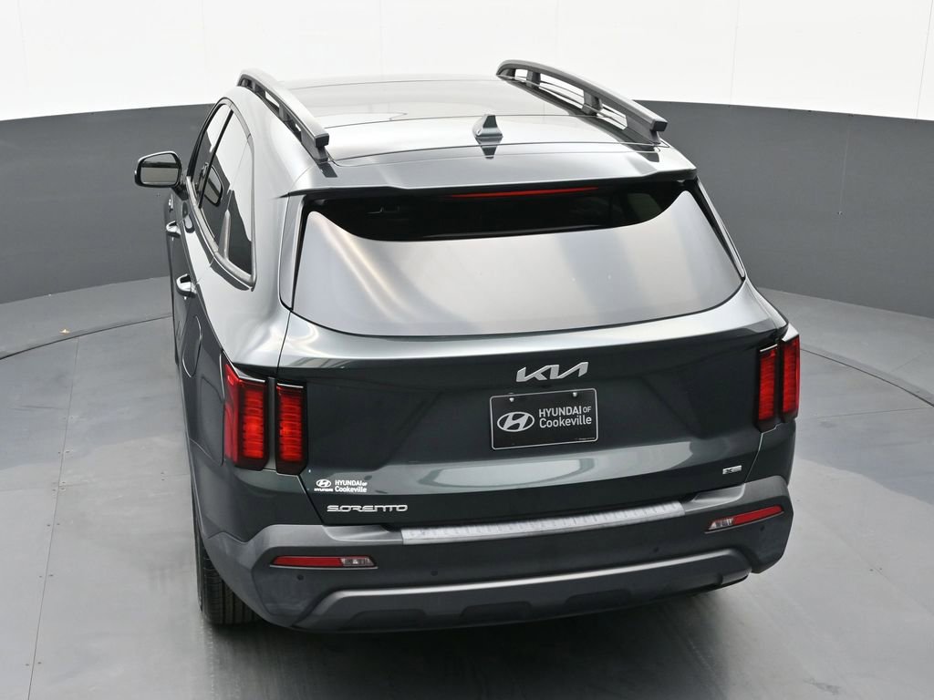 Used 2023 Kia Sorento S w/ Panoramic Sunroof Package image 29