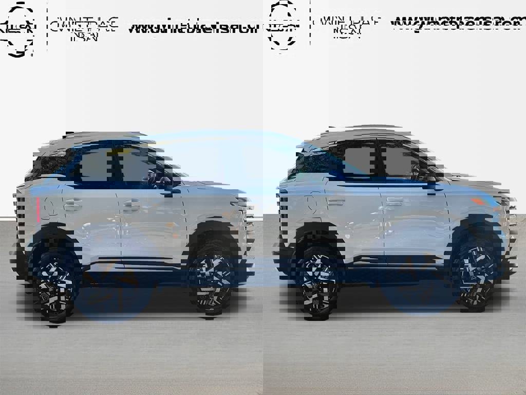 New 2026 Nissan Kicks SV image 4