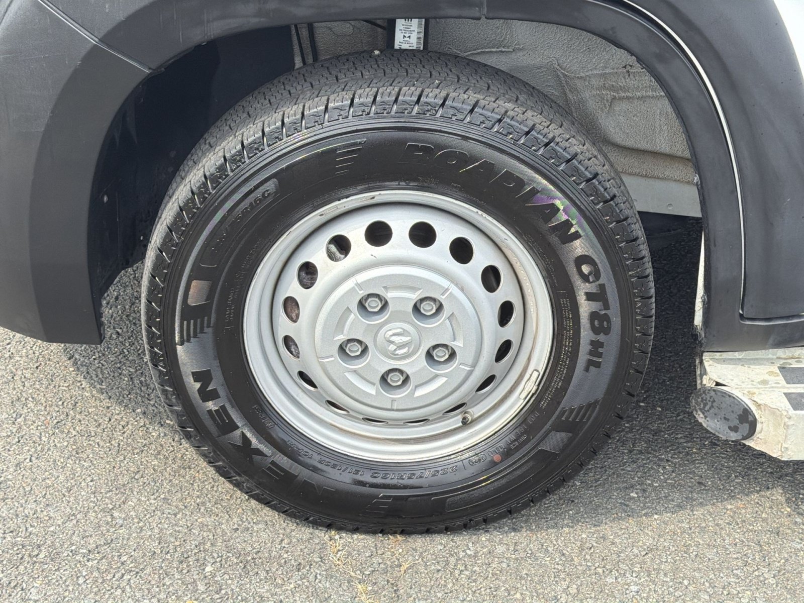 Used 2025 RAM ProMaster 2500 w/ U-Haul Equipment Group FWD image 12