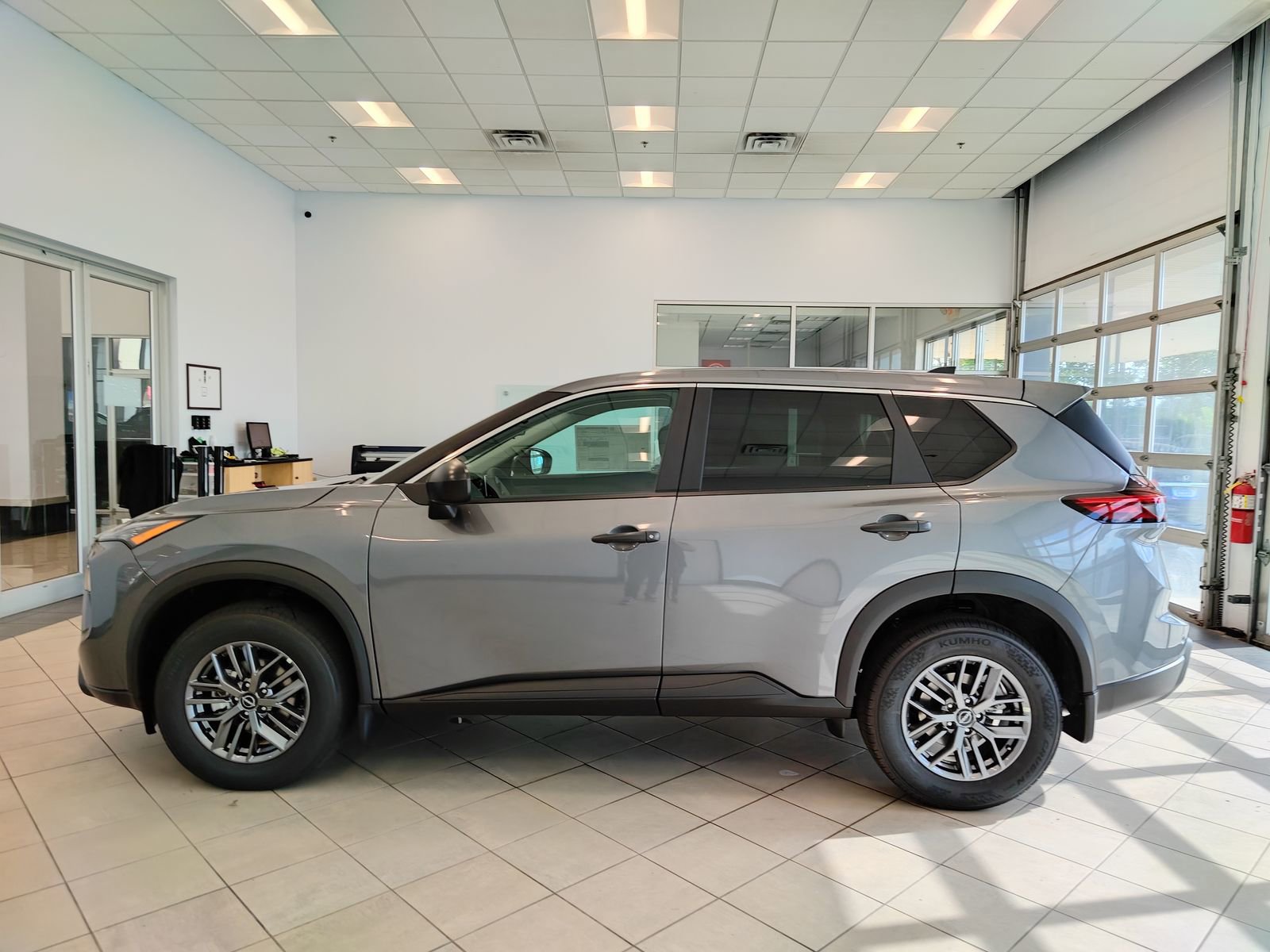 New 2026 Nissan Rogue S image 6