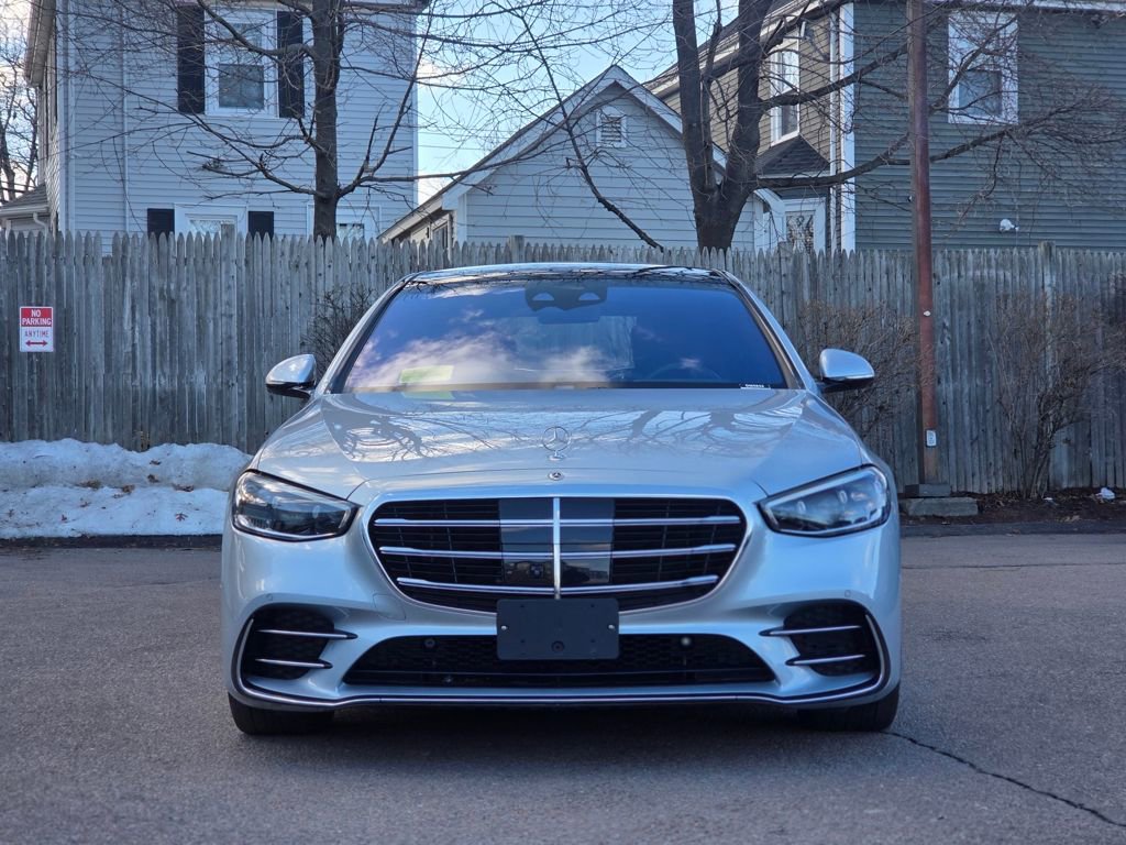Used 2023 Mercedes-Benz S 500 4MATIC w/ AMG Line image 9
