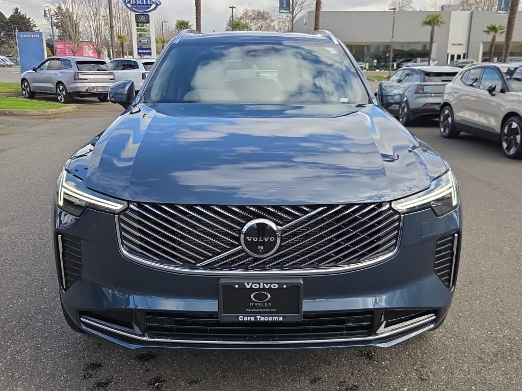 New 2026 Volvo XC90 B6 Plus w/ Protection Package Premier AWD/4WD image 11