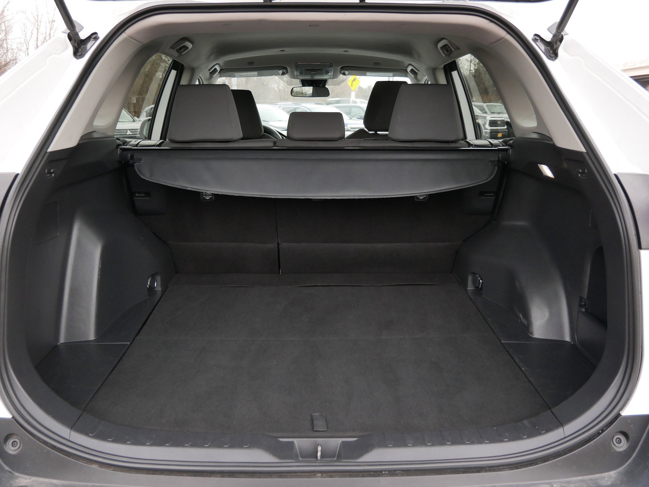 Used 2024 Toyota RAV4 XLE AWD/4WD image 18