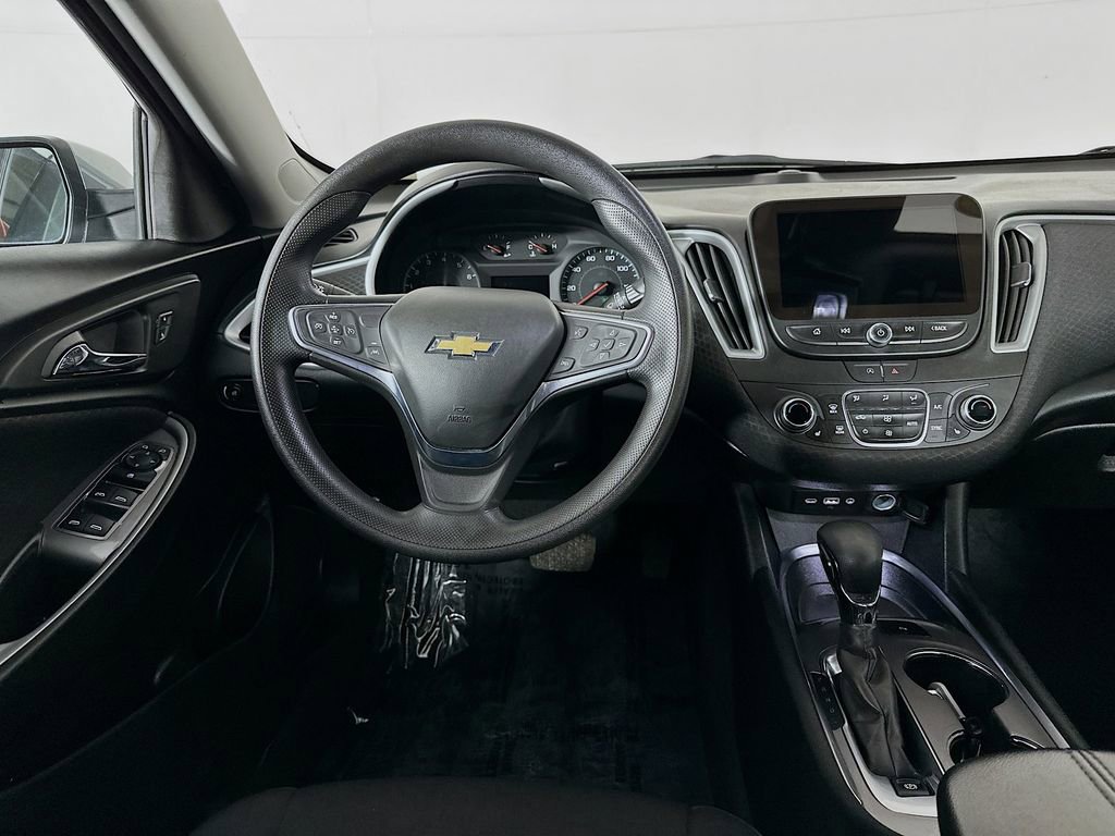 Used 2024 Chevrolet Malibu LT image 31