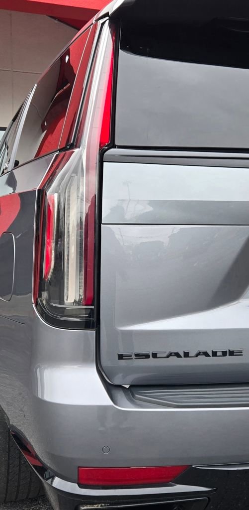 Used 2021 Cadillac Escalade Sport w/ Driver Assist Tech Package image 12