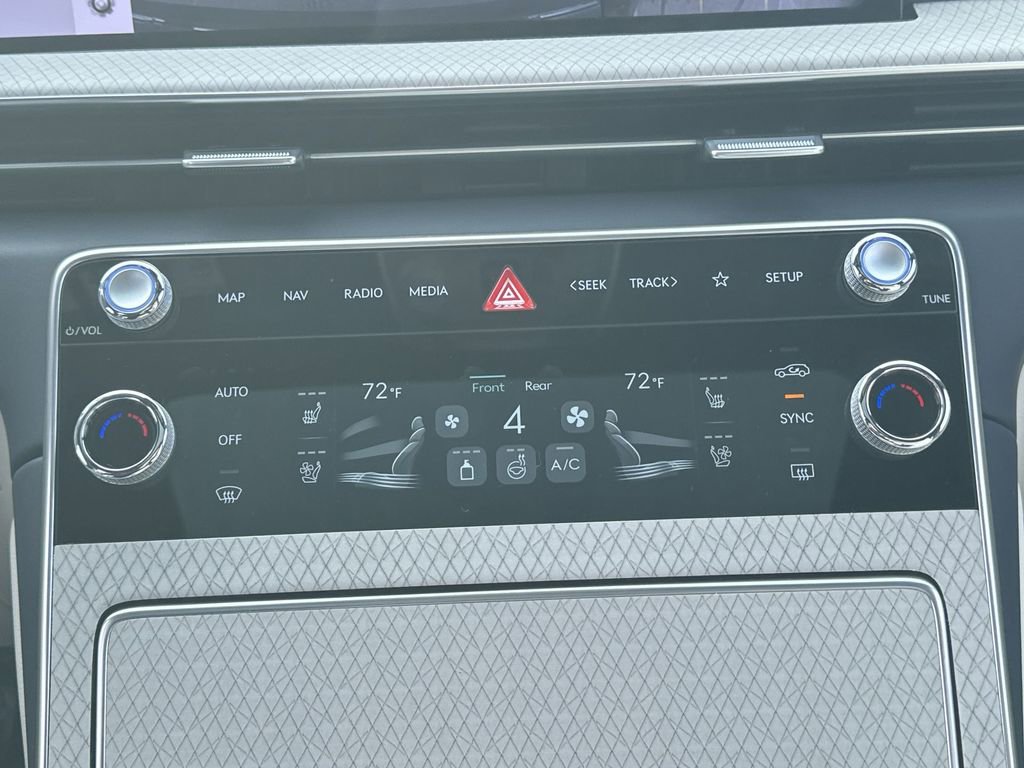 New 2025 Genesis GV80 3.5T Prestige image 20