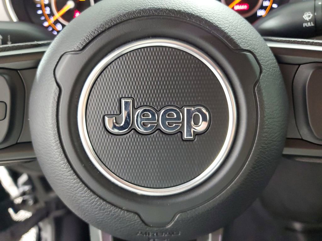 Used 2022 Jeep Wrangler Unlimited Sport image 21