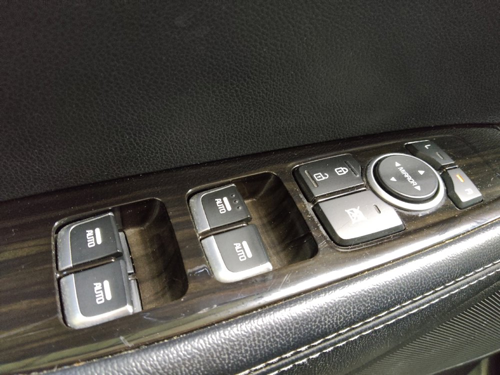 Used 2019 Kia Sorento S FWD image 27