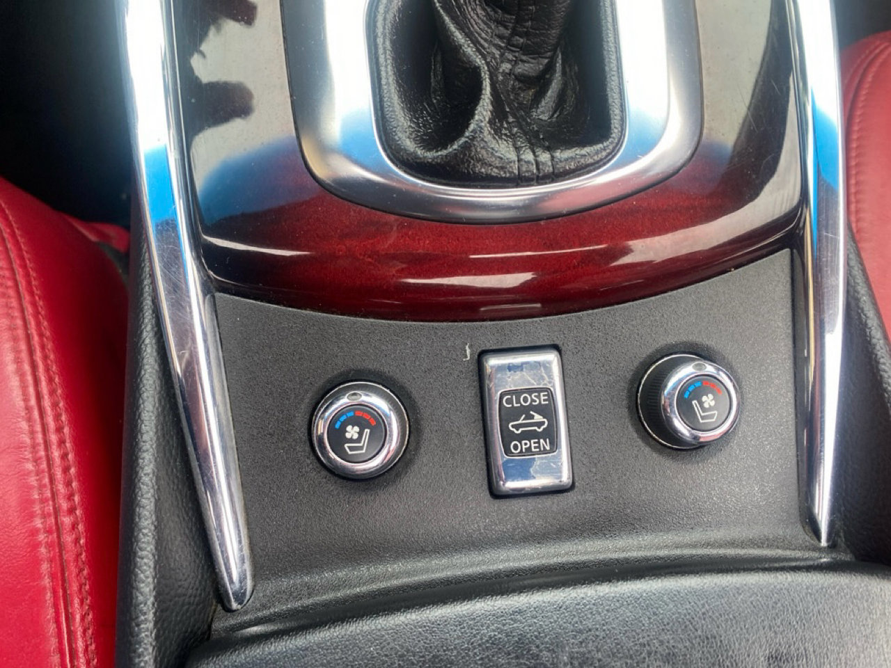 Used 2011 INFINITI G37 Limited Edition image 18