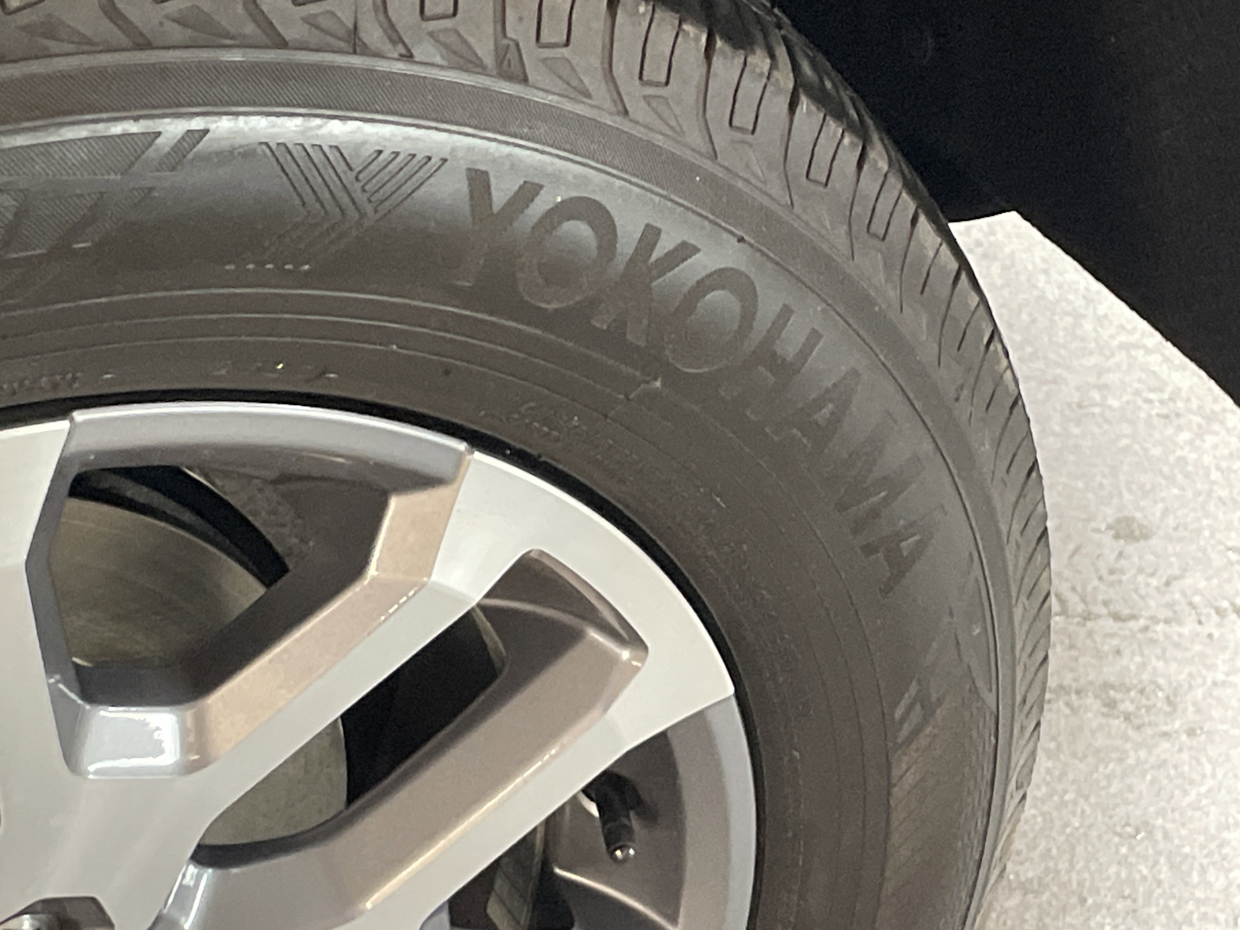 Used 2024 Toyota Tundra SR5 w/ SR5 Convenience Package RWD image 12