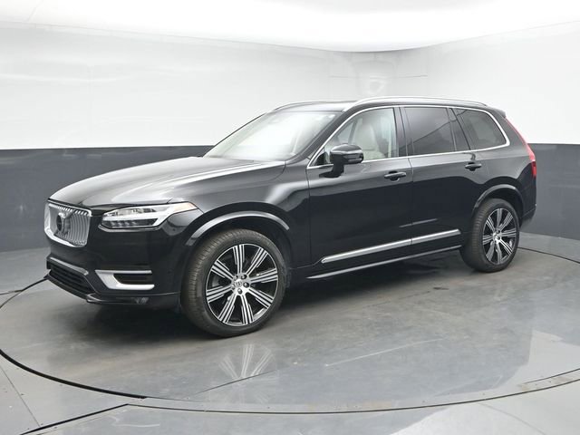 Used 2023 Volvo XC90 B6 Ultimate w/ Protection Package Premier image 4