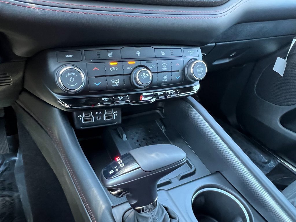 New 2025 Dodge Durango R/T w/ Blacktop Package image 26