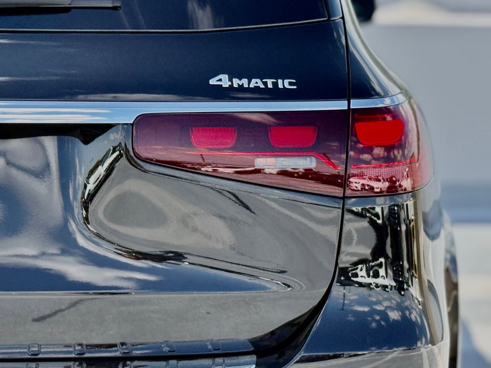 New 2026 Mercedes-Benz GLS 580 4MATIC image 13