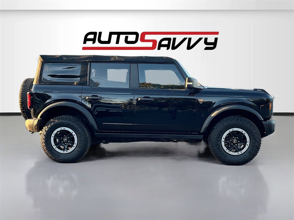 Used 2022 Ford Bronco Badlands image 8