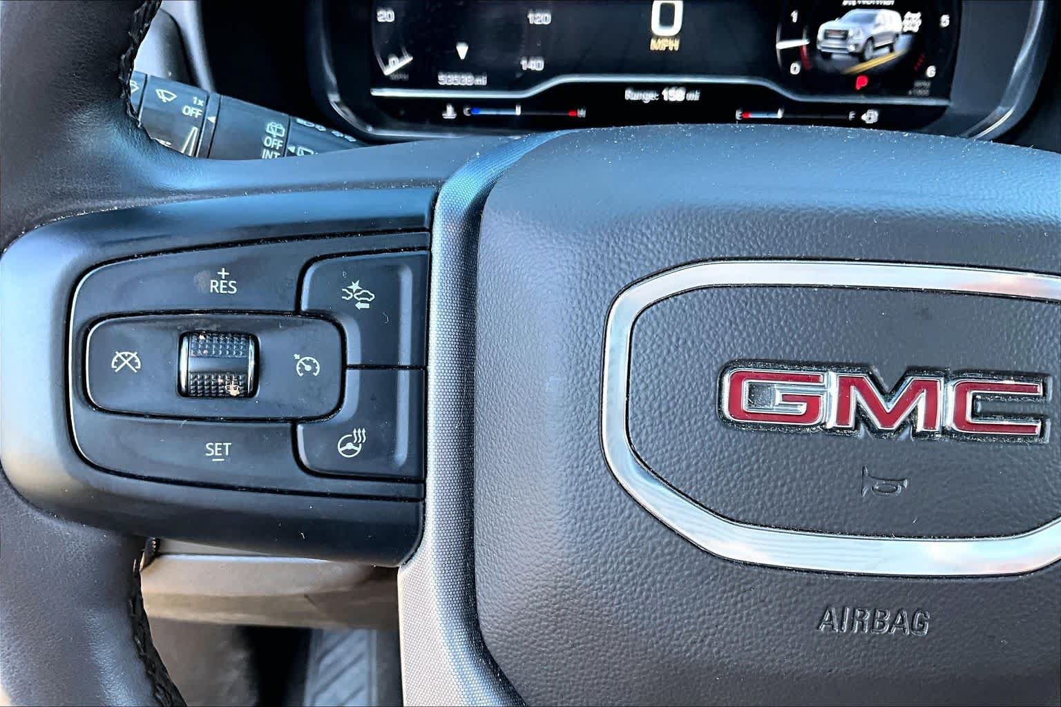 Used 2023 GMC Yukon SLT w/ SLT Luxury Package AWD/4WD image 23