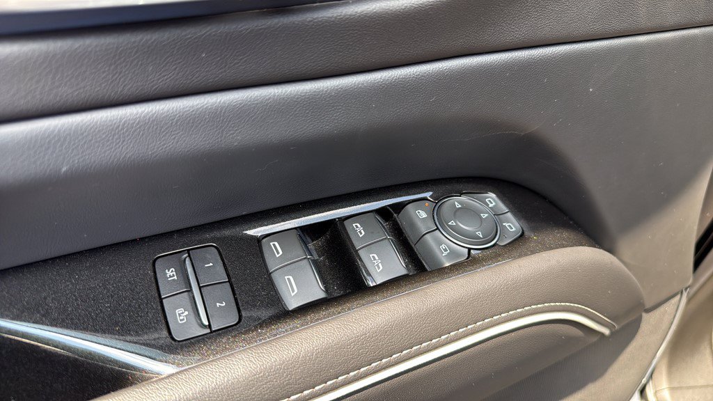 Certified 2024 Cadillac Escalade Premium Luxury w/ LPO, Floor Liner Package AWD/4WD image 26