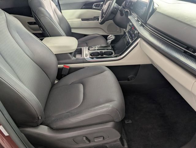 Used 2024 Kia Carnival SX Prestige image 35