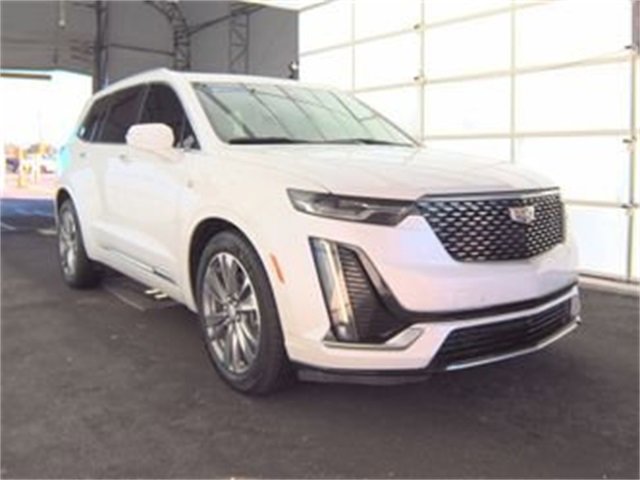 Used 2021 Cadillac XT6 Premium Luxury image 1