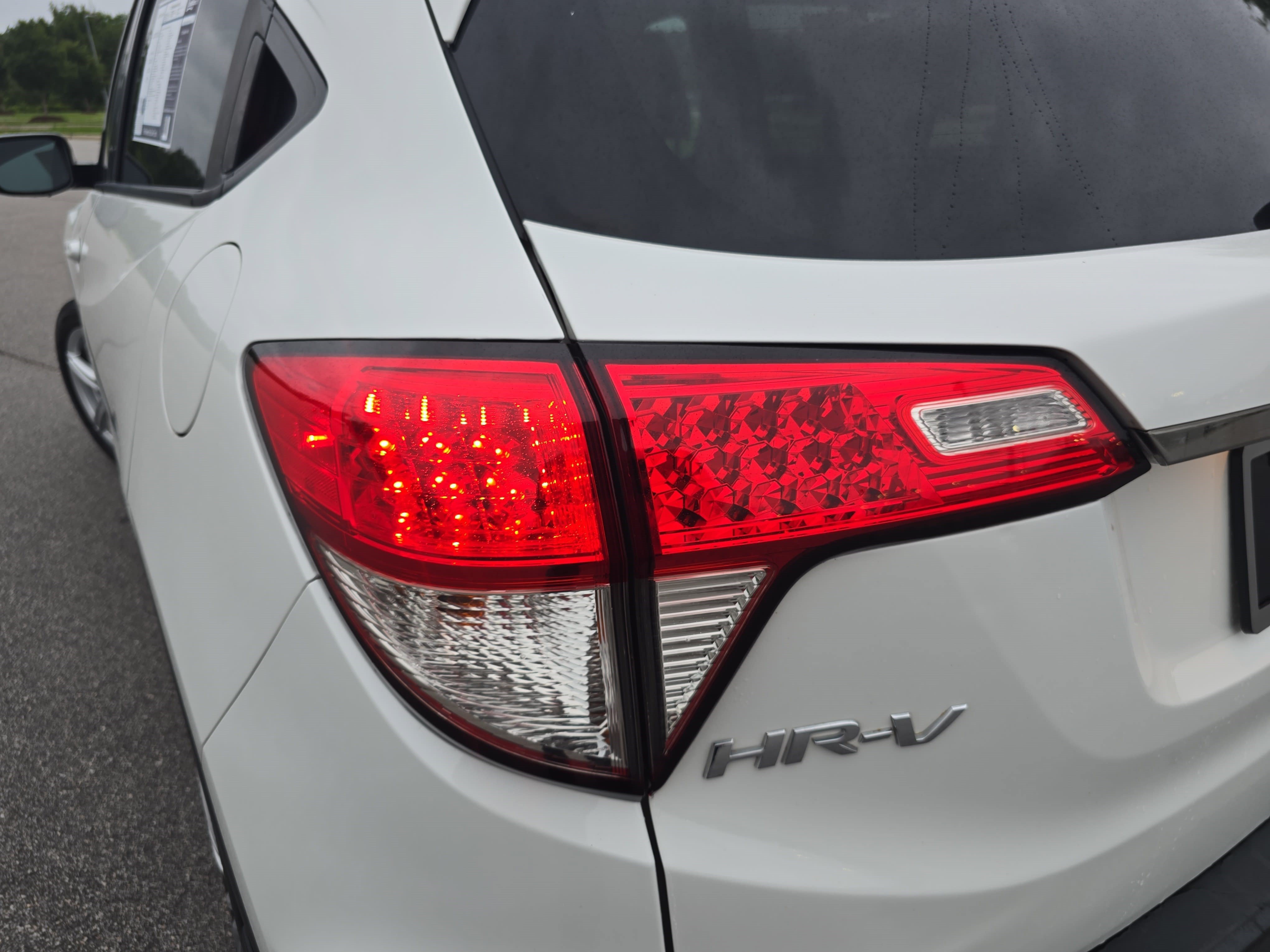 Used 2019 Honda HR-V EX-L image 34