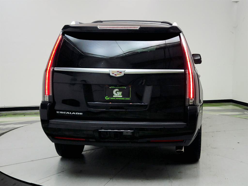 Used 2019 Cadillac Escalade Luxury AWD/4WD image 6