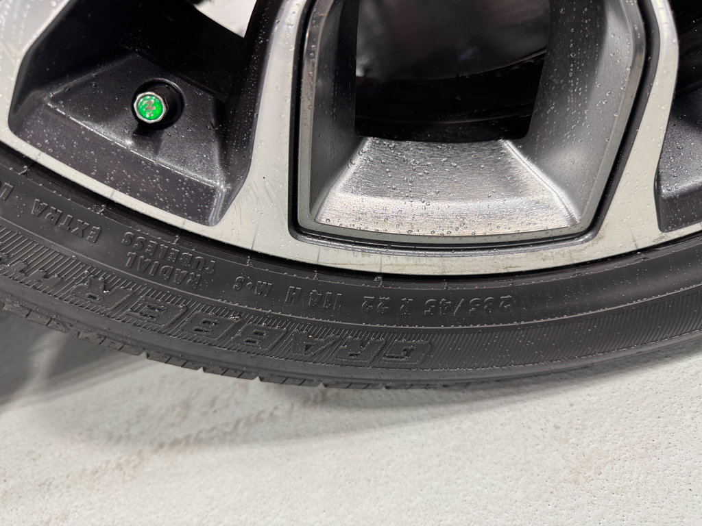 Used 2022 Jeep Grand Wagoneer Series III w/ Rear Seat Video Group 1 image 30