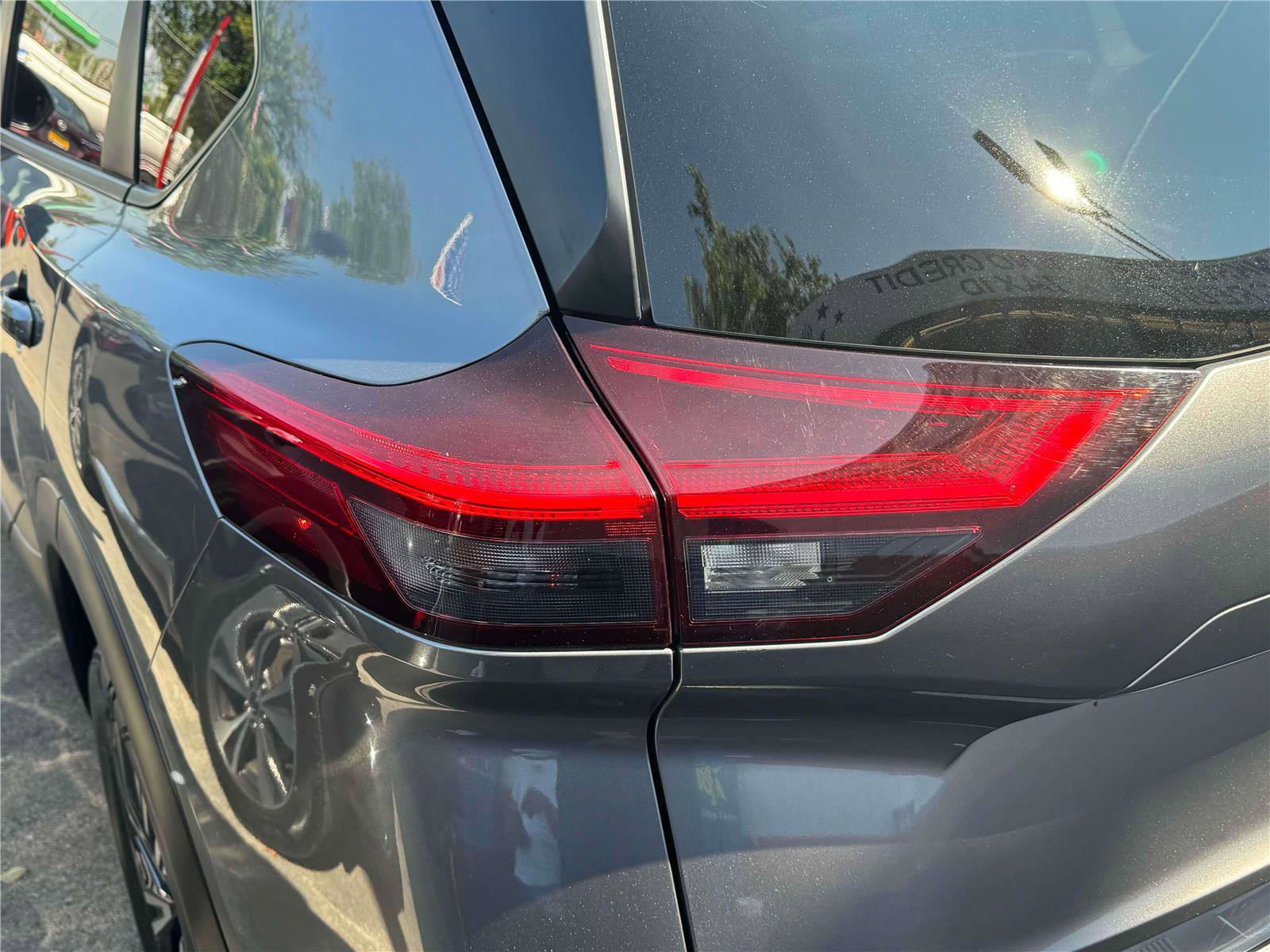 Used 2023 Nissan Rogue SV image 10