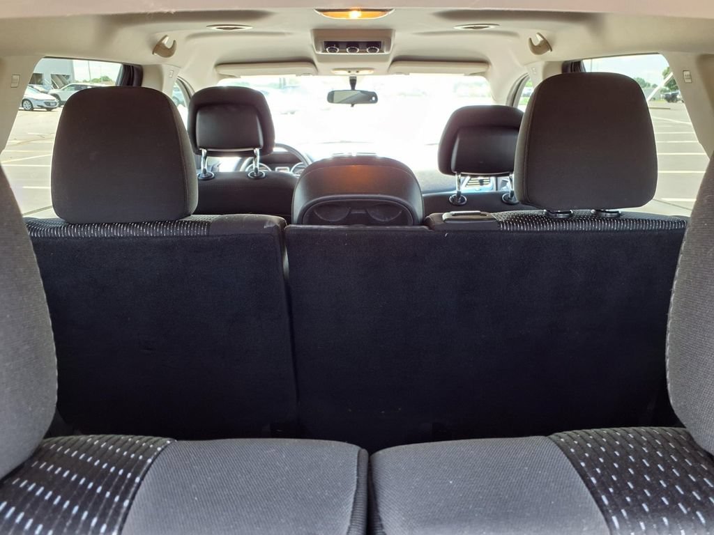Used 2015 Dodge Journey SXT w/ Flexible Seating Group FWD image 24