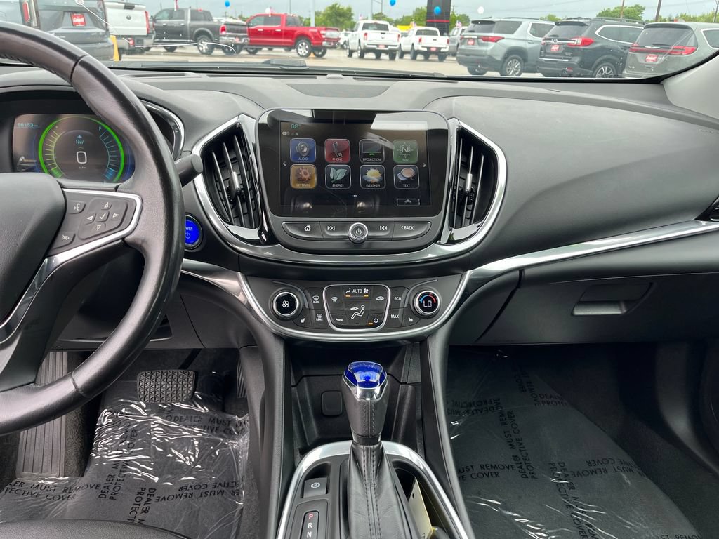 Used 2018 Chevrolet Volt Premier w/ Driver Confidence Package FWD image 23