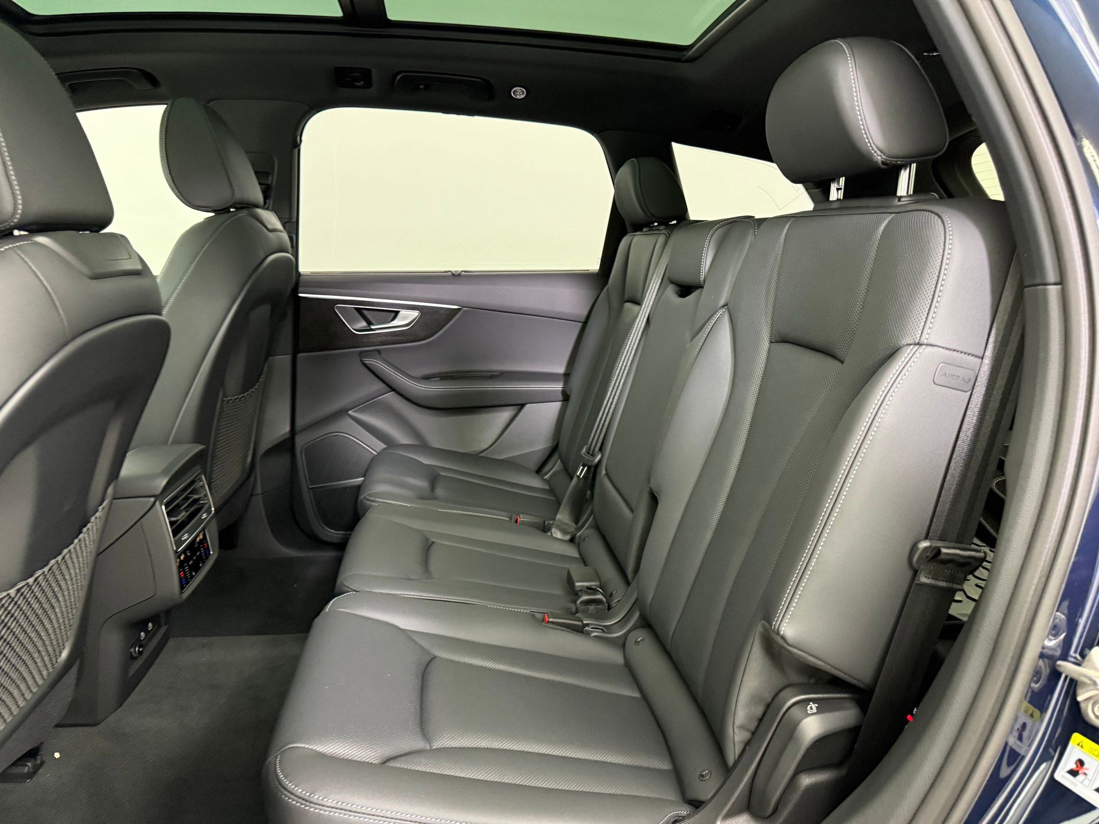 New 2026 Audi Q7 3.0T Premium Plus AWD/4WD image 16