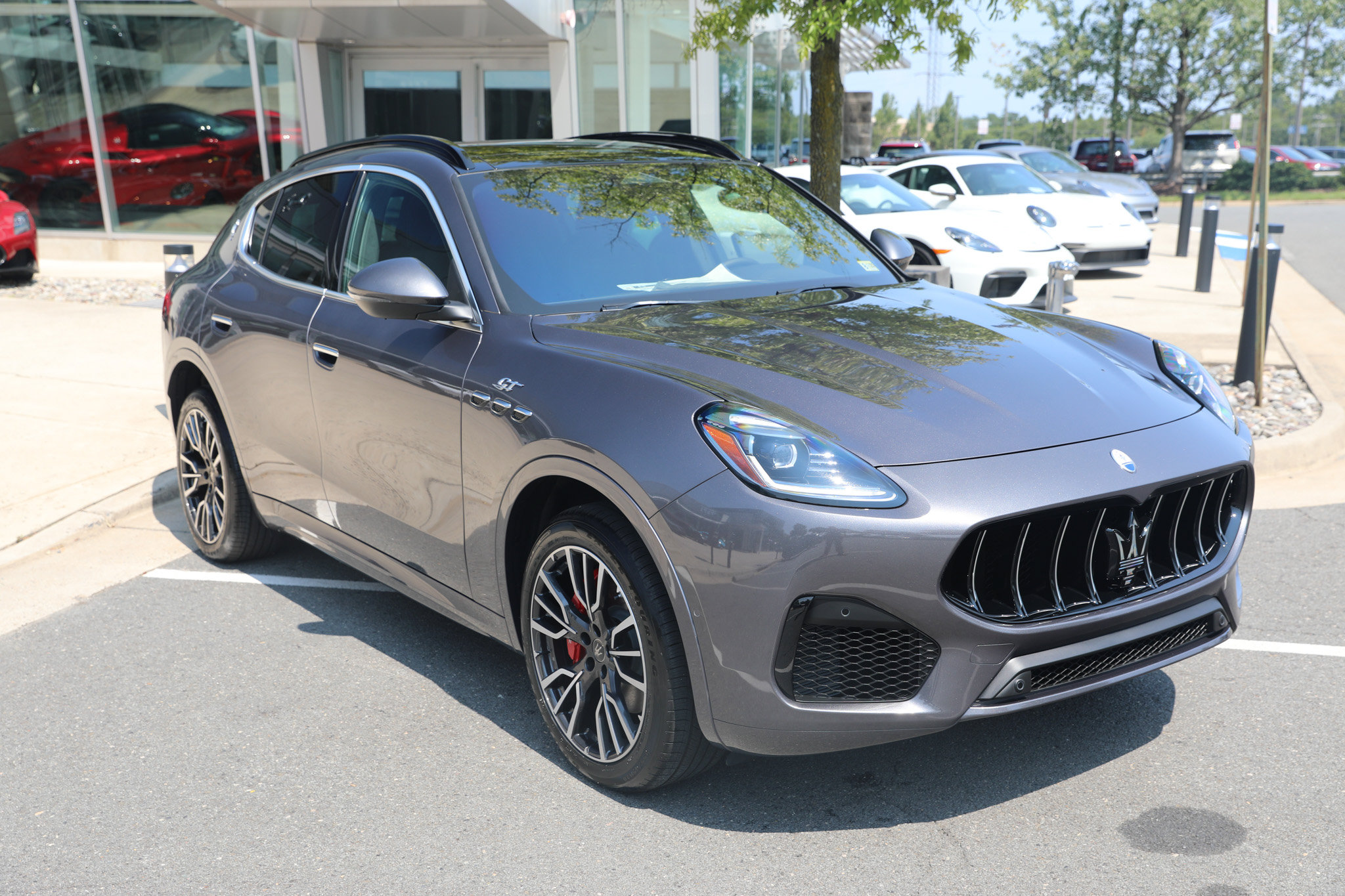 Used 2024 Maserati Grecale GT AWD/4WD image 3