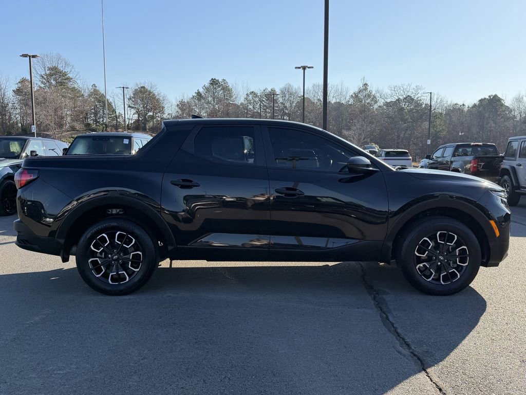 Used 2023 Hyundai Santa Cruz SE image 6