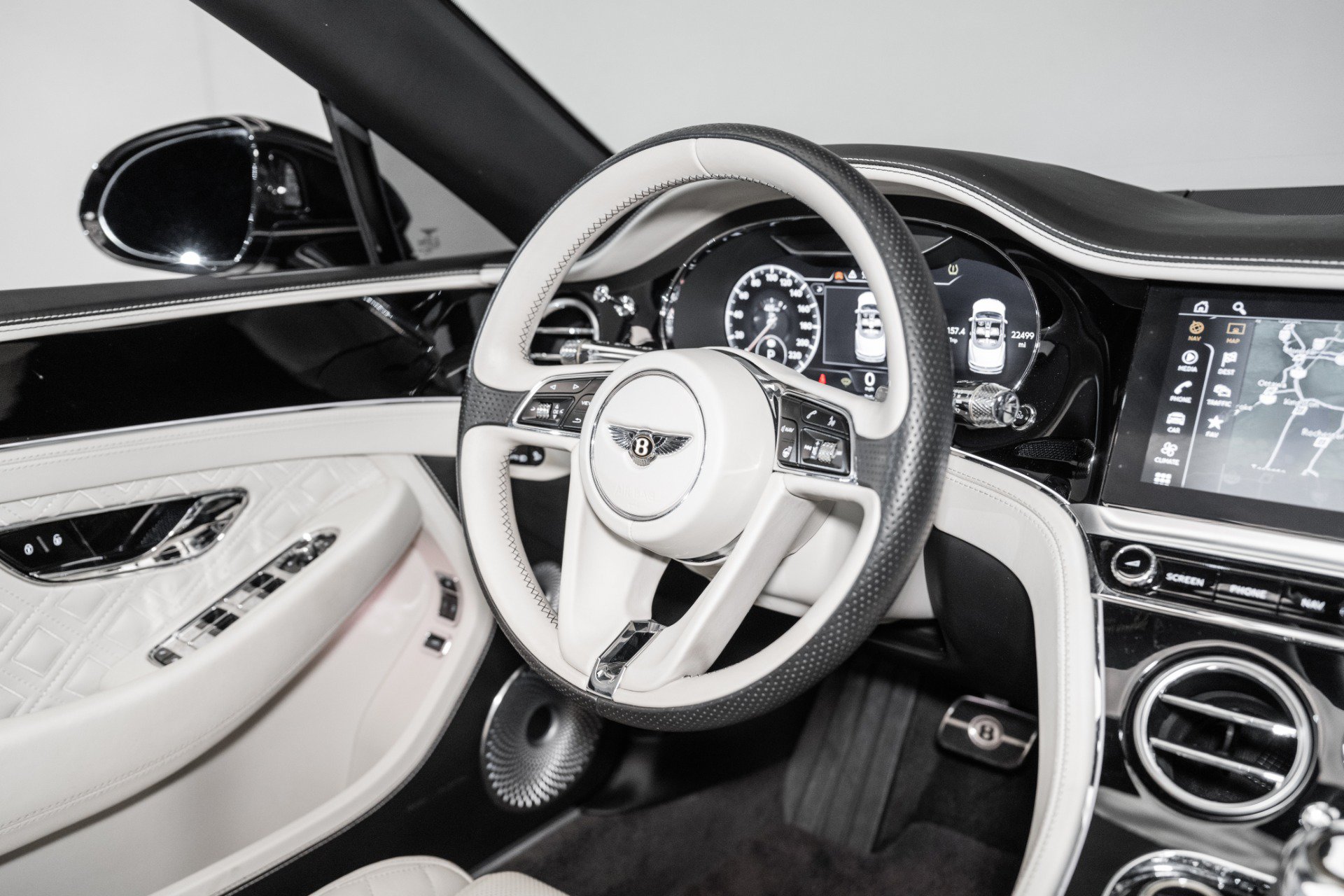 Certified 2020 Bentley Continental GT V8 AWD/4WD image 26