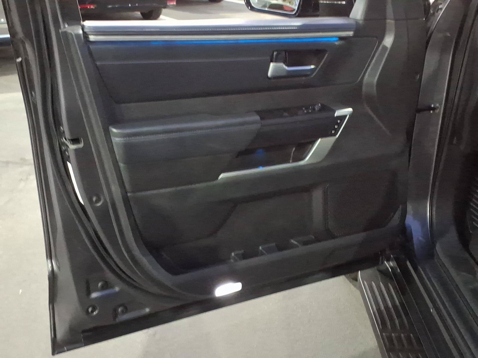Used 2024 Toyota Sequoia Platinum AWD/4WD image 13