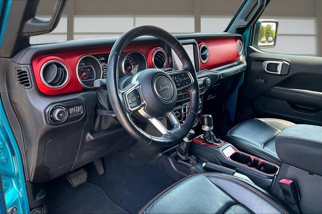 Used 2020 Jeep Wrangler Unlimited Rubicon w/ Dual Top Group AWD/4WD image 14