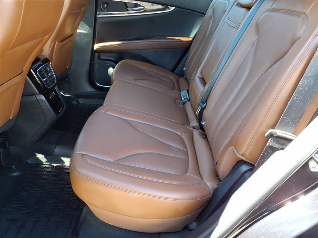 Certified 2023 Lincoln Nautilus Reserve w/ Monochromatic Package image 11