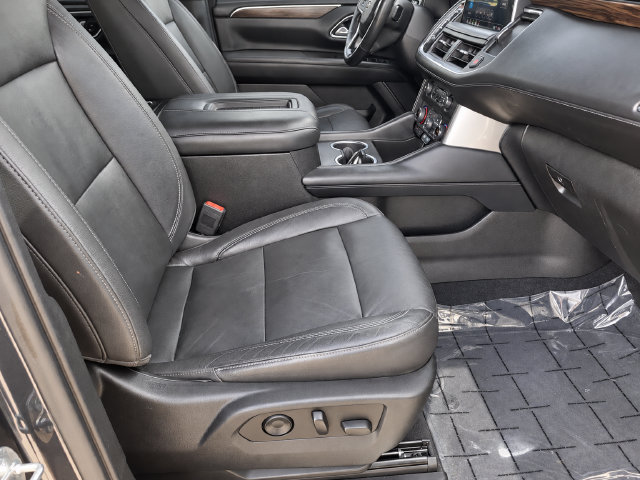 Used 2021 Chevrolet Tahoe LT w/ LT Signature Package RWD image 11