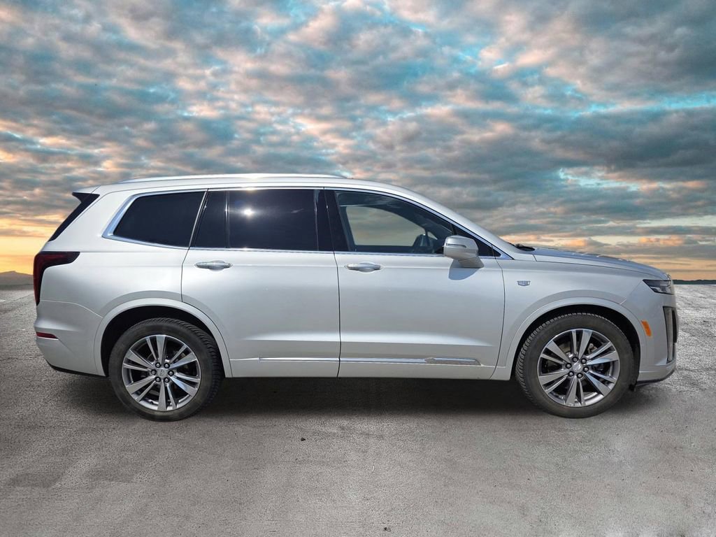 Used 2020 Cadillac XT6 Premium Luxury FWD image 9