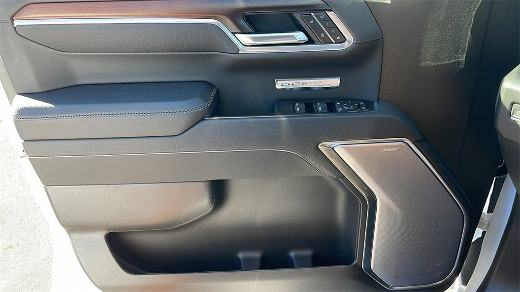 New 2026 GMC Sierra 1500 Denali w/ Denali Reserve Package image 26