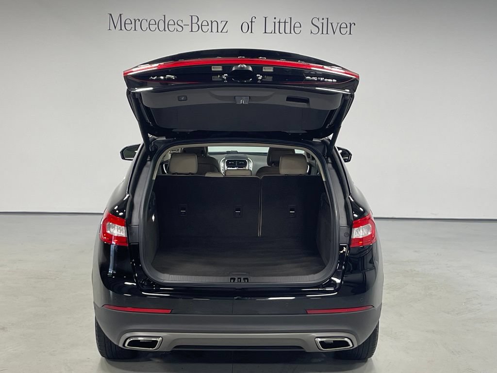 Used 2017 Lincoln MKX Reserve w/ Driver Assistance Package AWD/4WD image 5